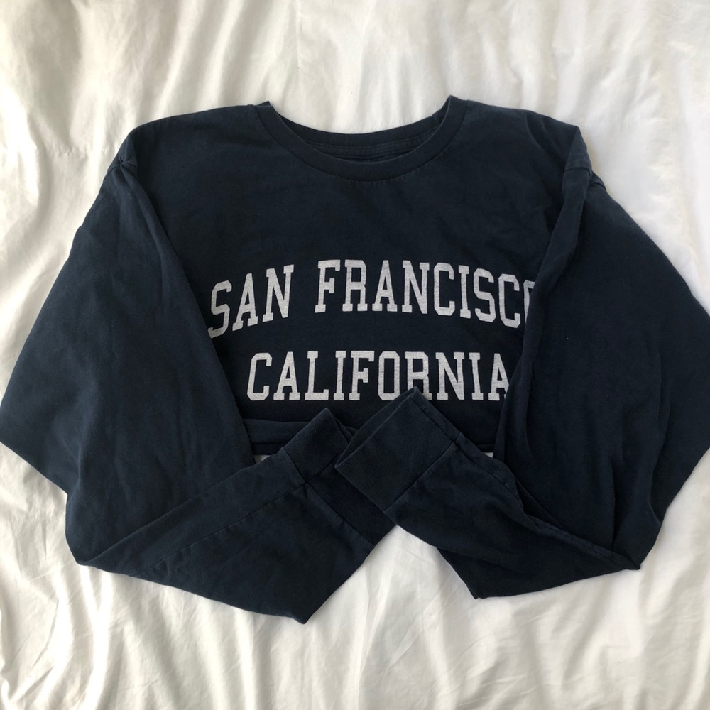 ☆BRANDY MELVILLE CROPPED SF LONG SLEEVE☆ - Picture 3 of 4